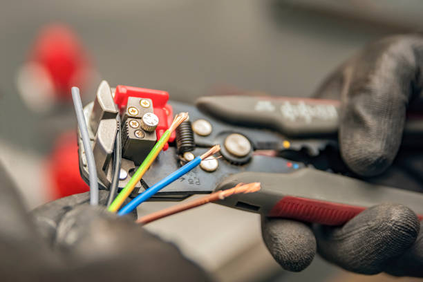 Best Affordable Emergency Electrician  in Cumberland, MD